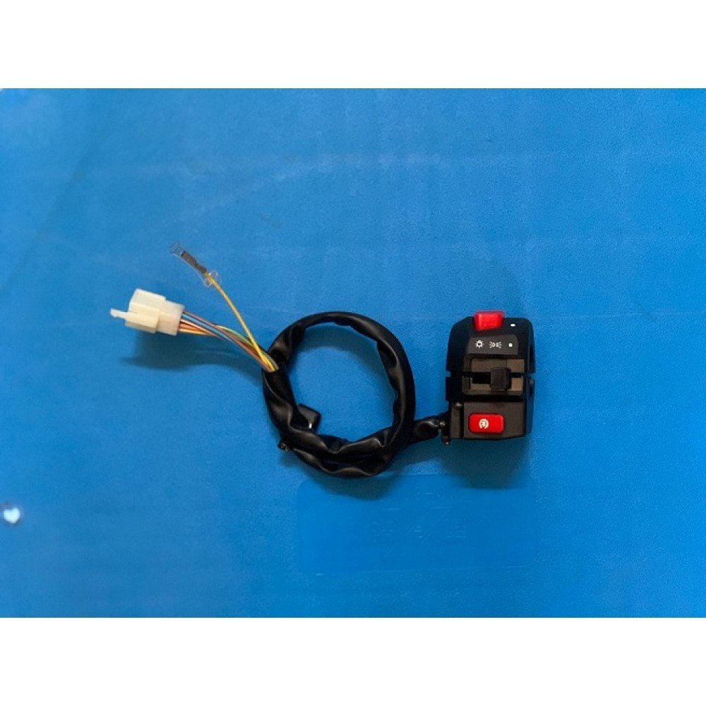 AR 06 – 091
SAĞ KUMANDA PANELİ (E5)_699cc3230ac6c.jpeg AR 06 - 091
SAĞ KUMANDA PANELİ (E5) - Görsel 1